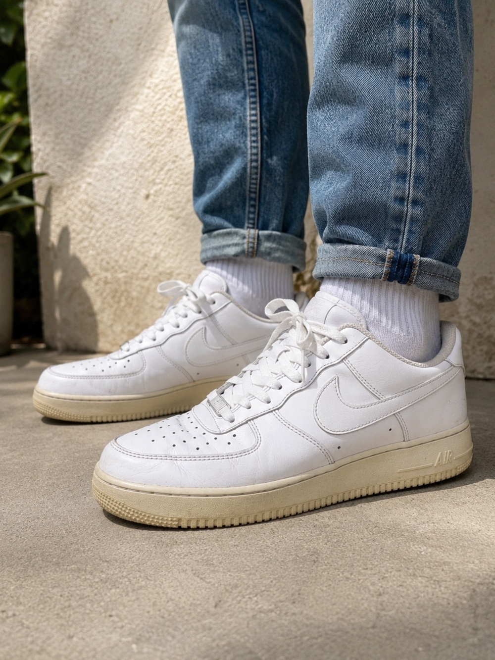 Nike Air Force 1 ’07 Low Triple White Sneakers Men’s 11